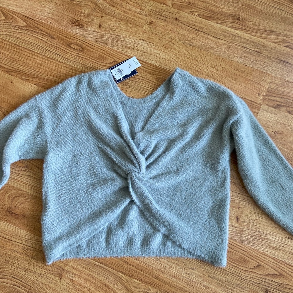 NWT Hollister Reversible Sweater L - Picture 1 of 11